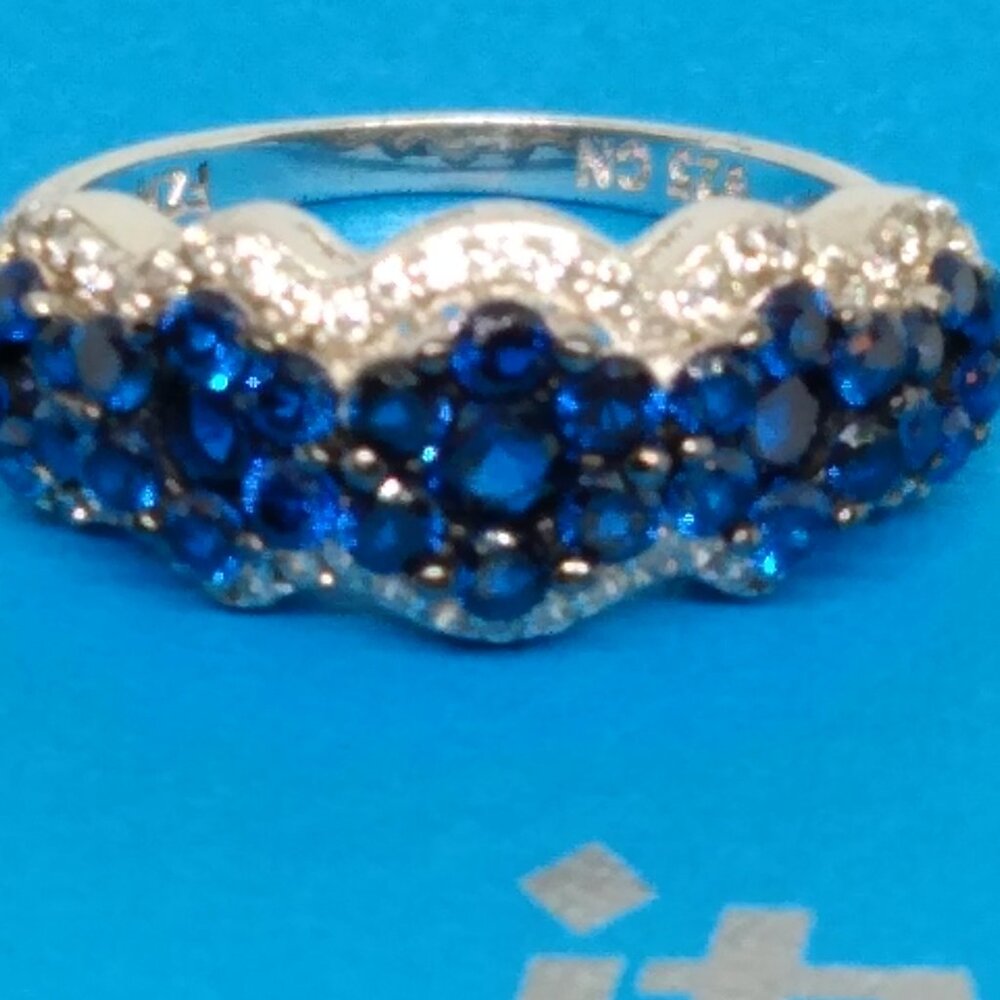 Blue spinel, stunning ring!